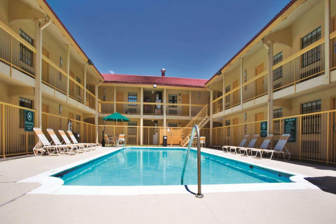 La Quinta Inn By Wyndham Baton Rouge University Area Екстериор снимка
